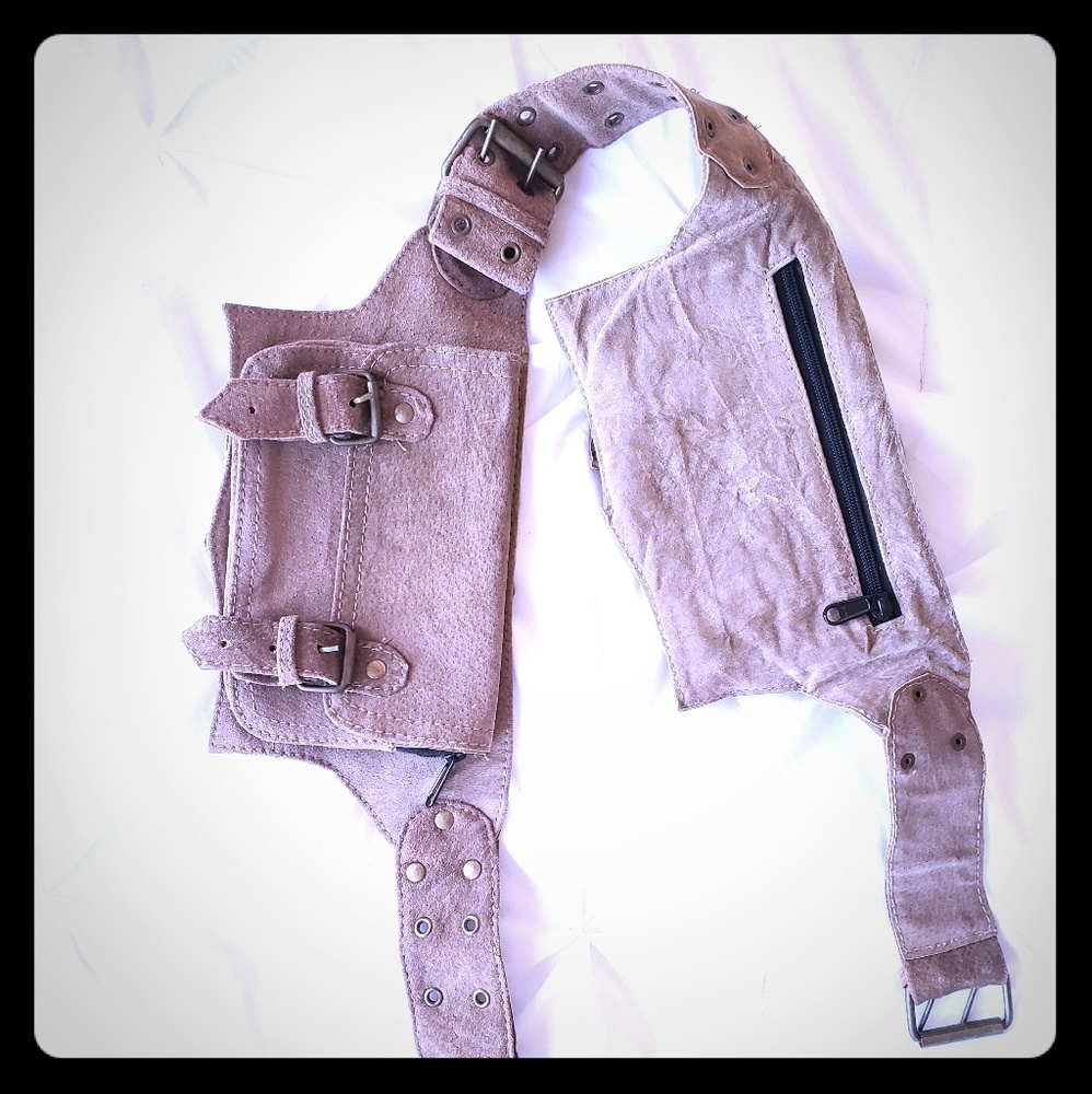 Suede leather pocket belt